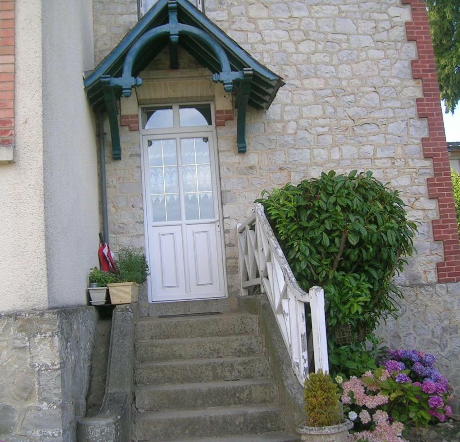 Studette Villa Odette Bagnoles de l'Orne Normandie Εξωτερικό φωτογραφία